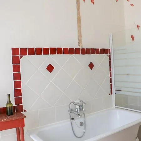 Domaine De Marlas - D'hôtes Bed & Breakfast 3*