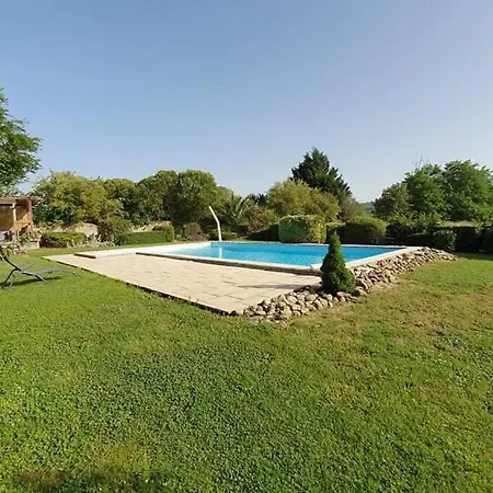 Bed & Breakfast Domaine De Marlas - D'hotes 3*