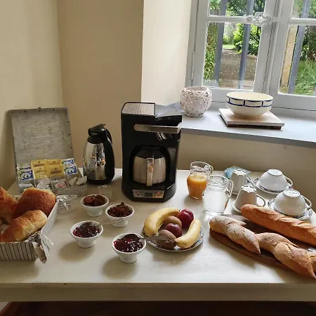 Bed & Breakfast Domaine De Marlas - D'hotes *