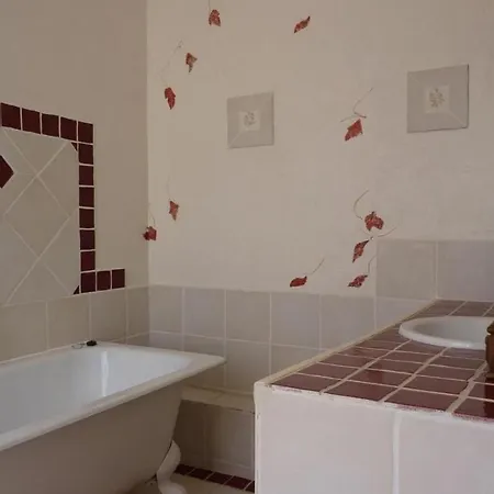 Domaine De Marlas - D'hotes B&B Rieucros