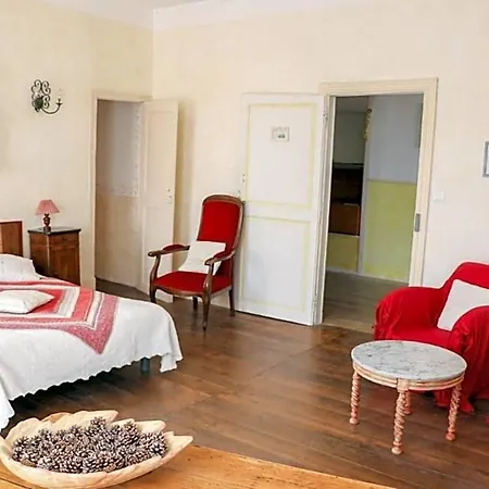 Bed & Breakfast Domaine De Marlas - D'hotes 3*