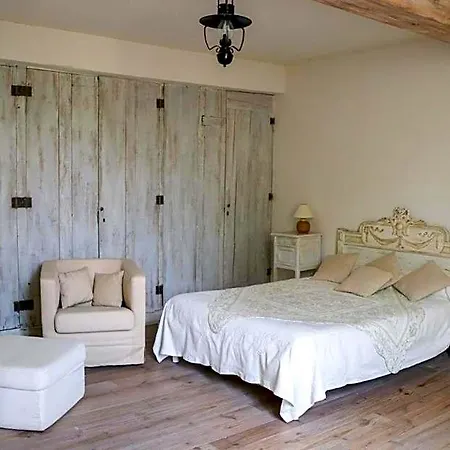 Domaine De Marlas - D'hotes Bed & Breakfast Rieucros
