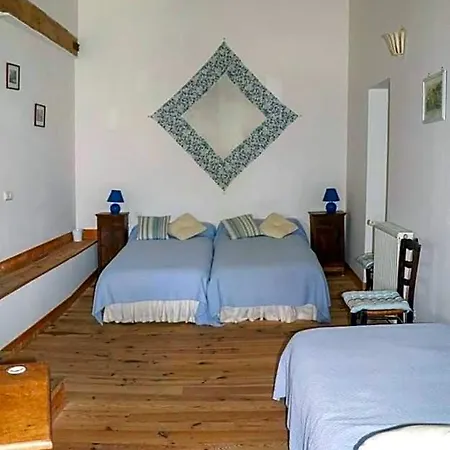 Domaine De Marlas - D'hotes Bed & Breakfast Rieucros