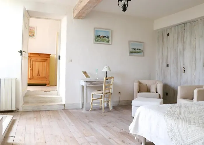 Domaine De Marlas - D'hotes Отель типа 